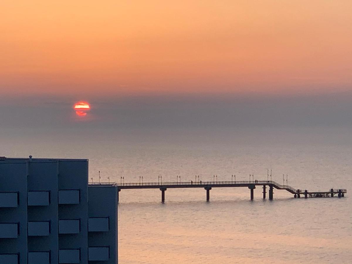 Luxe Baltic Sunset Apartment Miedzyzdroje Bagian luar foto