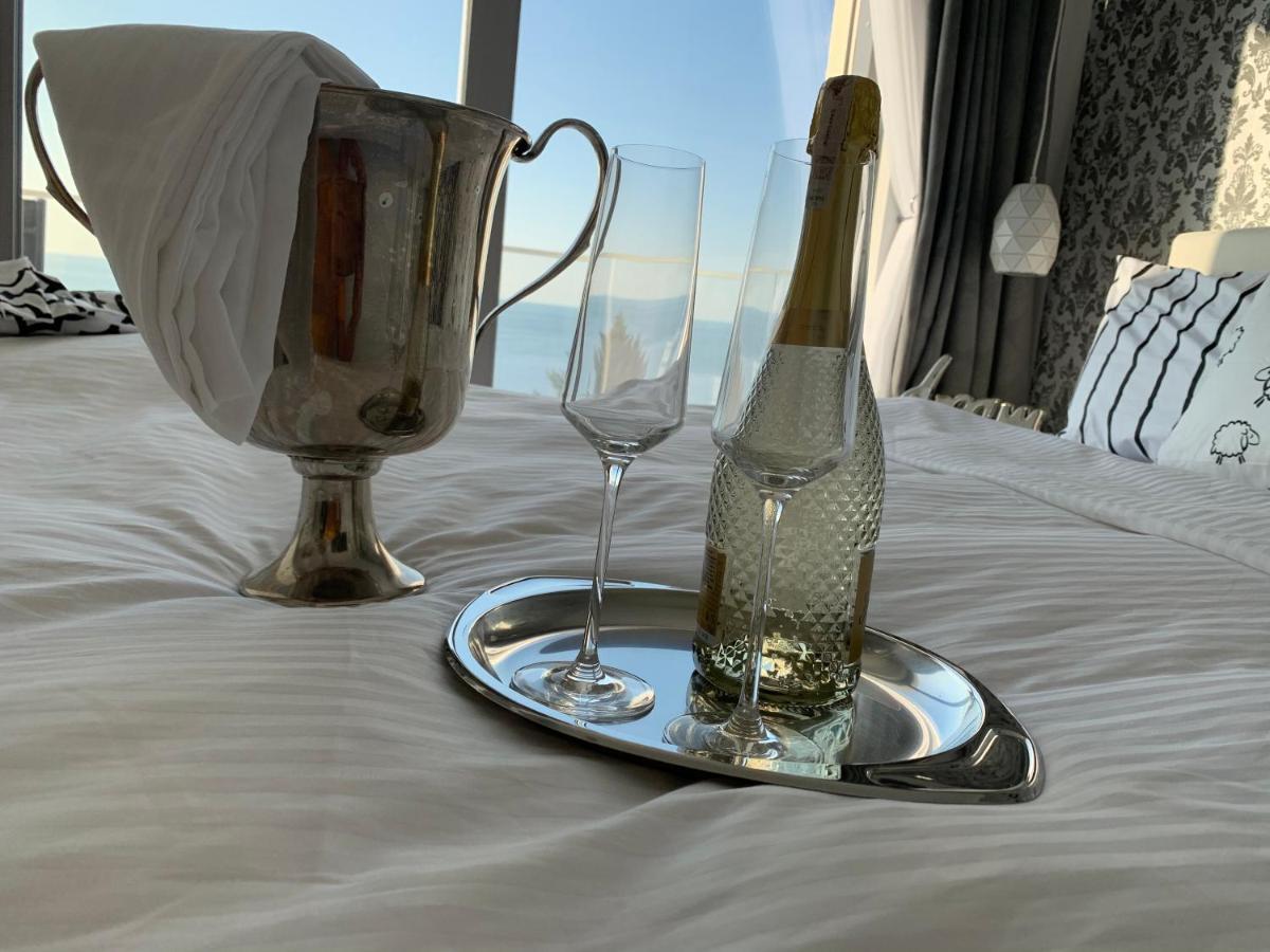 Luxe Baltic Sunset Apartment Miedzyzdroje Bagian luar foto